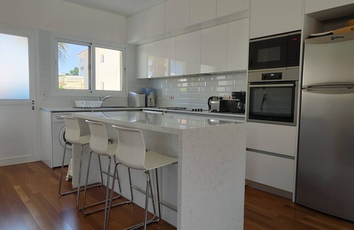 Ayia Marina Chrysochous Villa | Luxury 2 bedroom Villa with Heated* Pool.