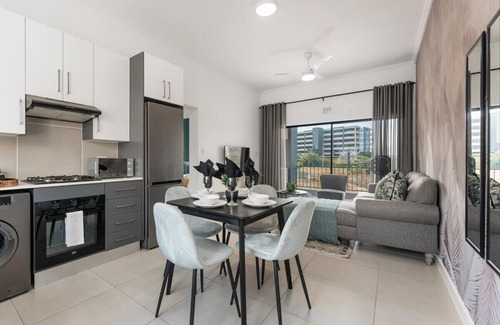 Ballito Apartamento | Luxury 2 - Bedroom Upper Floor Apartment