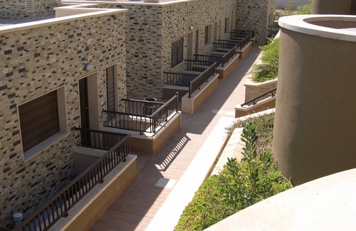 Els Arenals del Sol Casa | Adosado de lujo de 2 plantas frente a la mejor playa . SPA exterior privado.