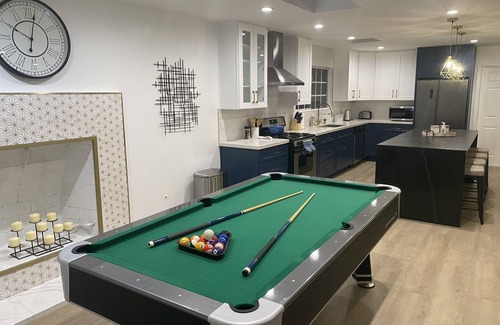 Malibu Canyon Casa | Luxury 2022 fully remodeled in Calabasas