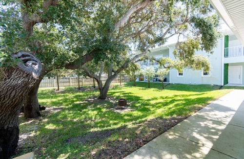 Crescent Beach Condominio | Luxury 2BD 2BTH - Condo #5