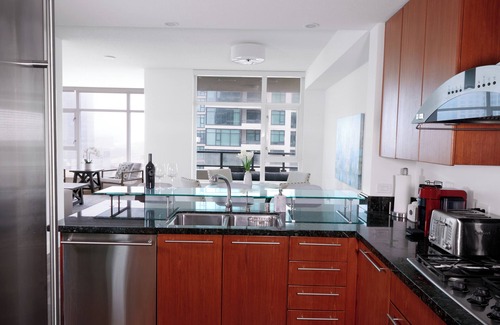 Columbia Apartamento | LUXURY 2BD Ocean Facing apartment w/Pool & Gym