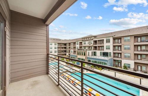 McKinney Apartamento | Luxury 2Bed Queen Suite, Free Parking Wifi Gym, Hwy 121 and PGA Golf Course