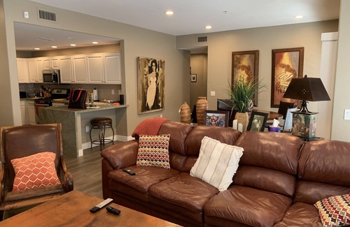 North Scottsdale Condominio | Luxury 2BR Condo.