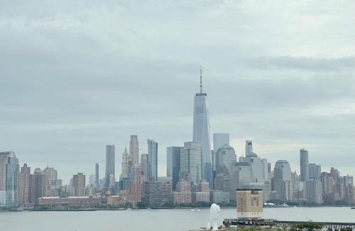 Hoboken Apartamento | Luxury 2BR - Elevator-Gym-Laundry-10 Min to NYC