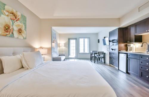 Oro-Medonte Apartamento | Luxury 2BR King Condo with Pool & Spa Access