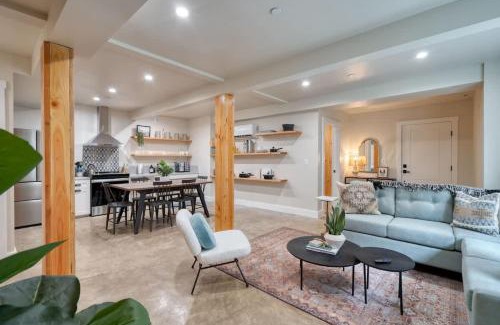 Mississippi District Apartamento | Luxury 2BR Mississisppi Home 95 WalkScore