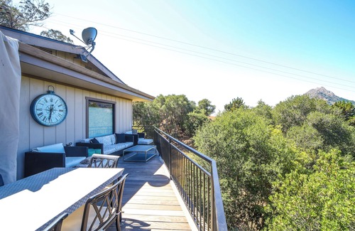 San Luis Obispo Casa | Luxury 3-bd/bath w/ amazing views near Downtown & Campus!