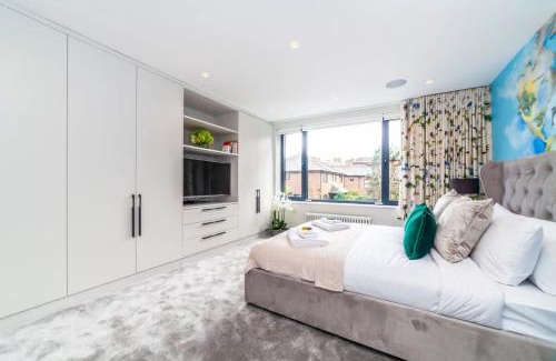 St. Mary's Park Casa | Luxury 3 BDR House with garden next to Battersea Park