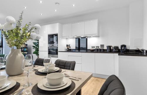 Park Royal Apartamento | Luxury 3 bed apartment with Balcony