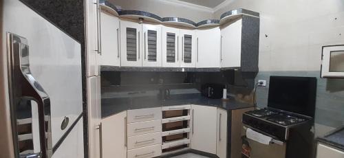 Cairo Apartamento | Luxury 3 bed room apartment in rehab october city compound - modern open view luxury stay