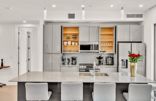 Poinciana Park Apartamento | Luxury 3 Bedrooms APT Brand new, Perfectly located #204