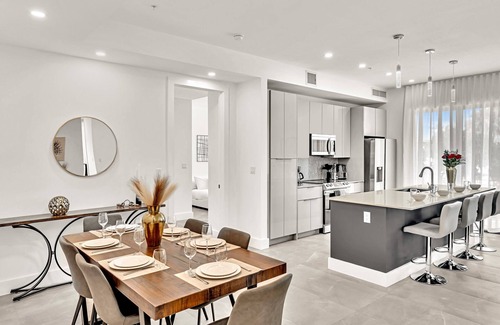 Poinciana Park Apartamento | Luxury 3 Bedrooms APT Brand new, Perfectly located #204