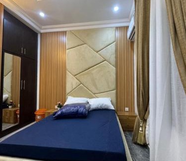 Enugu Apartamento | Luxury 3 Bedroom Bungalow at Golf Estate