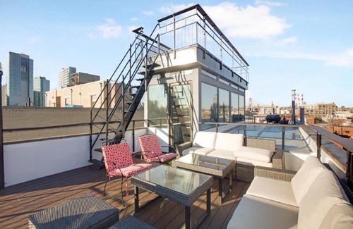 Hunters Point Apartamento | Luxury 3 bedroom Duplex Manhattan Skyline Vews