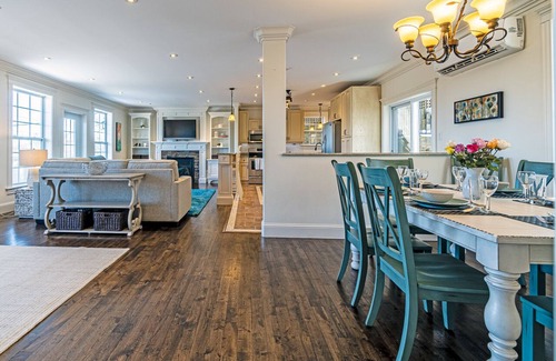 Halifax Casa | Luxury 3-Bedroom Furnished Home. View of NW Arm Min. 28 nights.