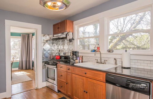 Belmont Casa | * AC CENTRAL * Casa de lujo de 3 dormitorios en el corazón de Portland, cerca de todo