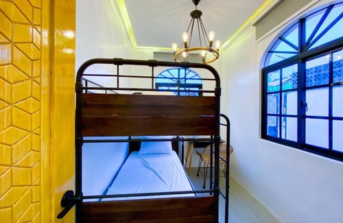 Santa Maria Casa | Luxury 3 Bedroom HotSpring Villa 35 Mins Away MNL