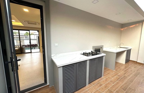 South Pattaya Villa | Luxury 3-bedroom pool villa with AC, fitness room in awesome Pattaya