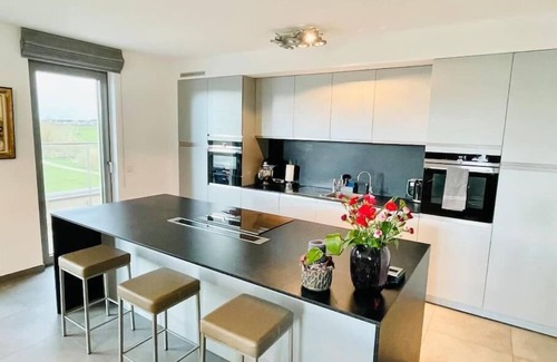 Bertrange Apartamento | Luxury 3 bedrooms- Terrace and Parking