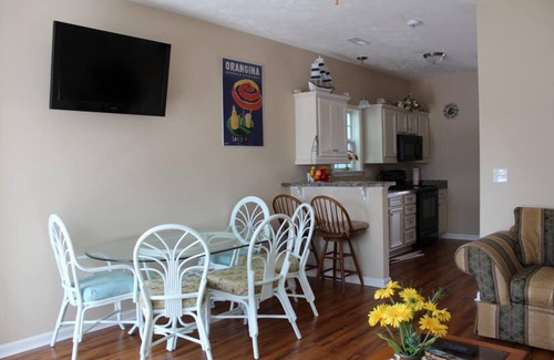 Myrtle Beach Cabaña | Casa de campo de lujo de 3 dormitorios con piscina y WiFi, acceso al mar