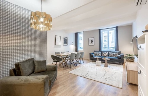 Quartier de la Roquette Apartamento | Luxury 3br/2ba with aircon in Bastille