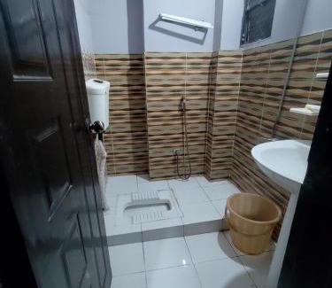 Karachi Apartamento | Luxury 3BR Apartment Near KarachiAirport,MalirCant