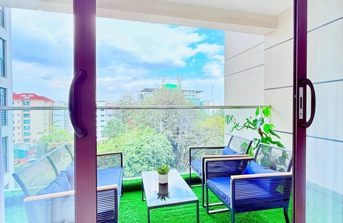 Lavington Apartamento | Luxury 3BR Furnished Apartment in beautiful Riverside, Nairobi