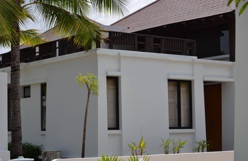 Chakphong Casa | Luxury 3BR Home at Beachfront Property