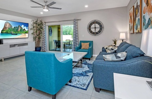 Kissimmee Casa | Luxury 3BR Home - BBQ, Resort Access - Near Disney
