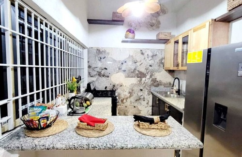 Eastwood Park Casa | Luxury 3BR Home Central In Uptown Halfway Tree @Kingston Manor