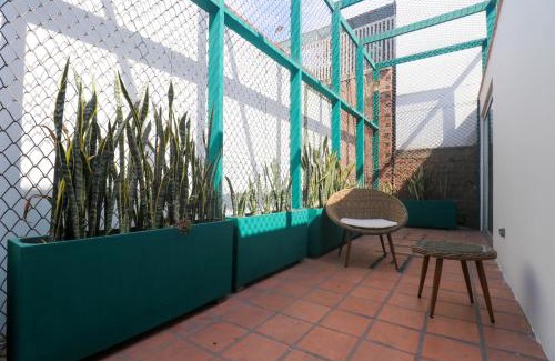 Miraflores Apartamento | Luxury 3BR House with Terrace in Miraflores