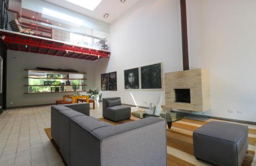 Miraflores Apartamento | Luxury 3BR House with Terrace in Miraflores