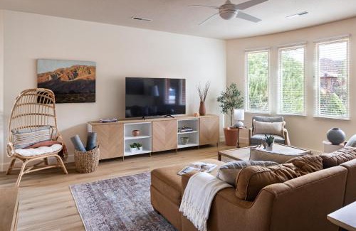 Kanab Casa | Luxury 3BR in Upscale Neighborhood Pet Friendly