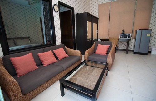 Jomtien Villa | Lujo 4 cama villa con piscina en Pattaya