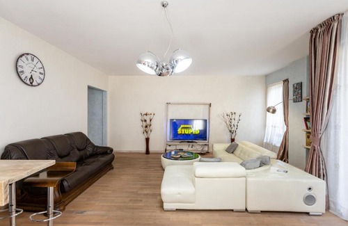 mtatsminda Apartamento | Luxury 4 Bedroom Apartment