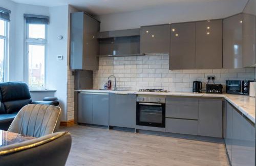 Chorlton-cum-Hardy Apartamento | Luxury 4 Bedroom Apartment