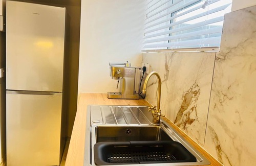 Luton Apartamento | Luxury 4 Bedroom Apartment