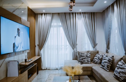 Ofin Casa | Luxury 4 Bedroom Apartment in Victoria Island