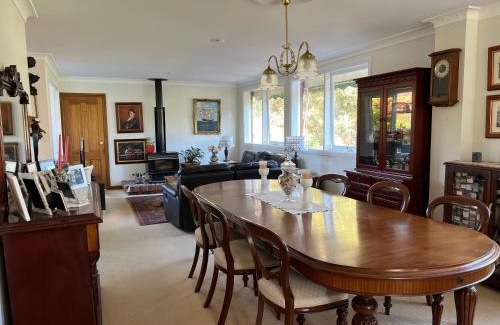 Dee Why Casa | Luxury 4 bedroom house