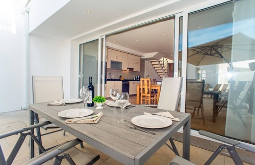 Tavira Cabaña | Casa de lujo de 4 dormitorios con piscina privada en el centro de la ciudad.