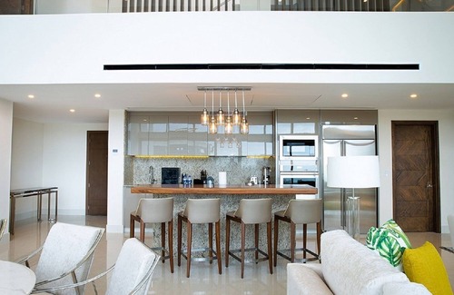 Playa Mujeres Condominio | Luxury 4-Bedroom Oceanfront Loft at Garza Blanca Cancun