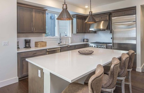 Big Sky Casa | Luxury 4 Bedroom Townhome Big Sky Town Center