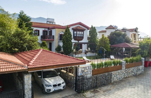 Dogankoy Villa | Lujosa villa de 3 dormitorios en Bellapais, vistas a la montaña y al mar, comentarios increíbles