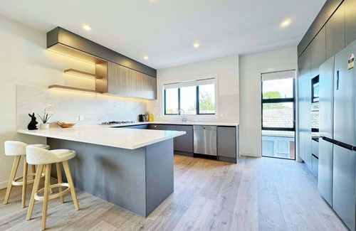 Greenlane Condominio | Luxury 4B Townhouse in Greenlane - ASB Showgrounds