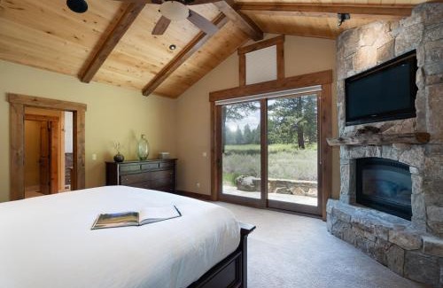Truckee Casa | Luxury 4BD Residence on Old Greenwood Golf Course. Free Grocery Delivery!