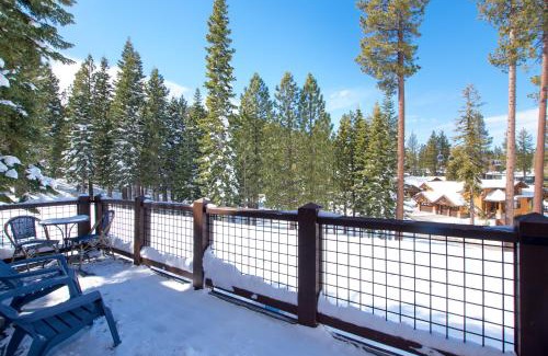 Truckee Casa | Luxury 4BD True Ski-In/Ski-Out Mid-Mountain Residence - Trailside Northstar