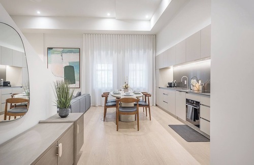 Downtown Montreal Apartamento | Luxury 4BR/3BA Penthouse with Private Terrace
