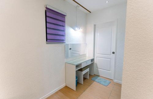 Tawala Apartamento | Luxury 4BR Apartment with Pool behind Alona Beach