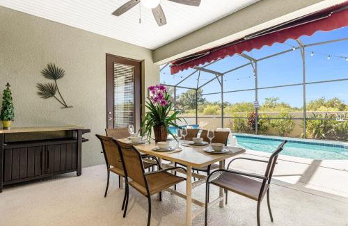 Crystal Cove Casa | Luxury 4BR Home - Private Pool BBQ - Near Disney
